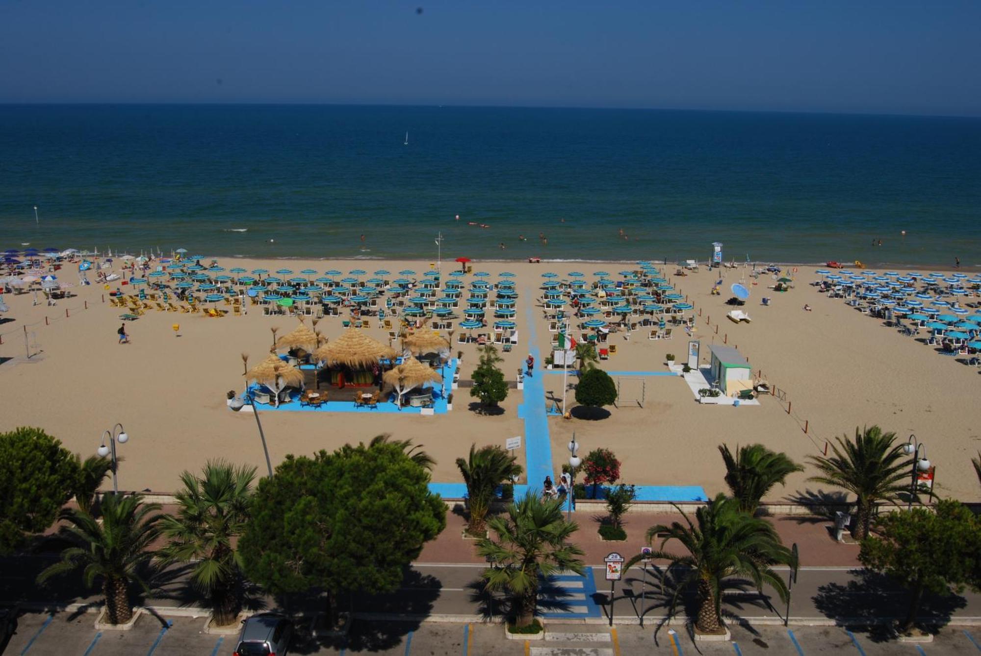 Hotel Costa Verde Tortoreto Dış mekan fotoğraf